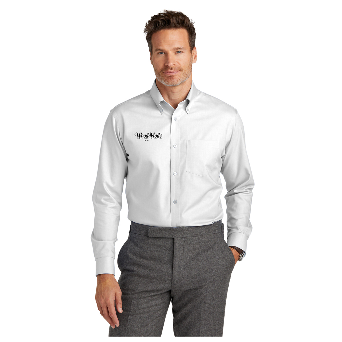 BB18002_White